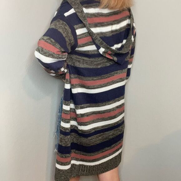 Evelyn Taylor Striped Hooded maxi Cardigan Sweater - Picture 12 of 13